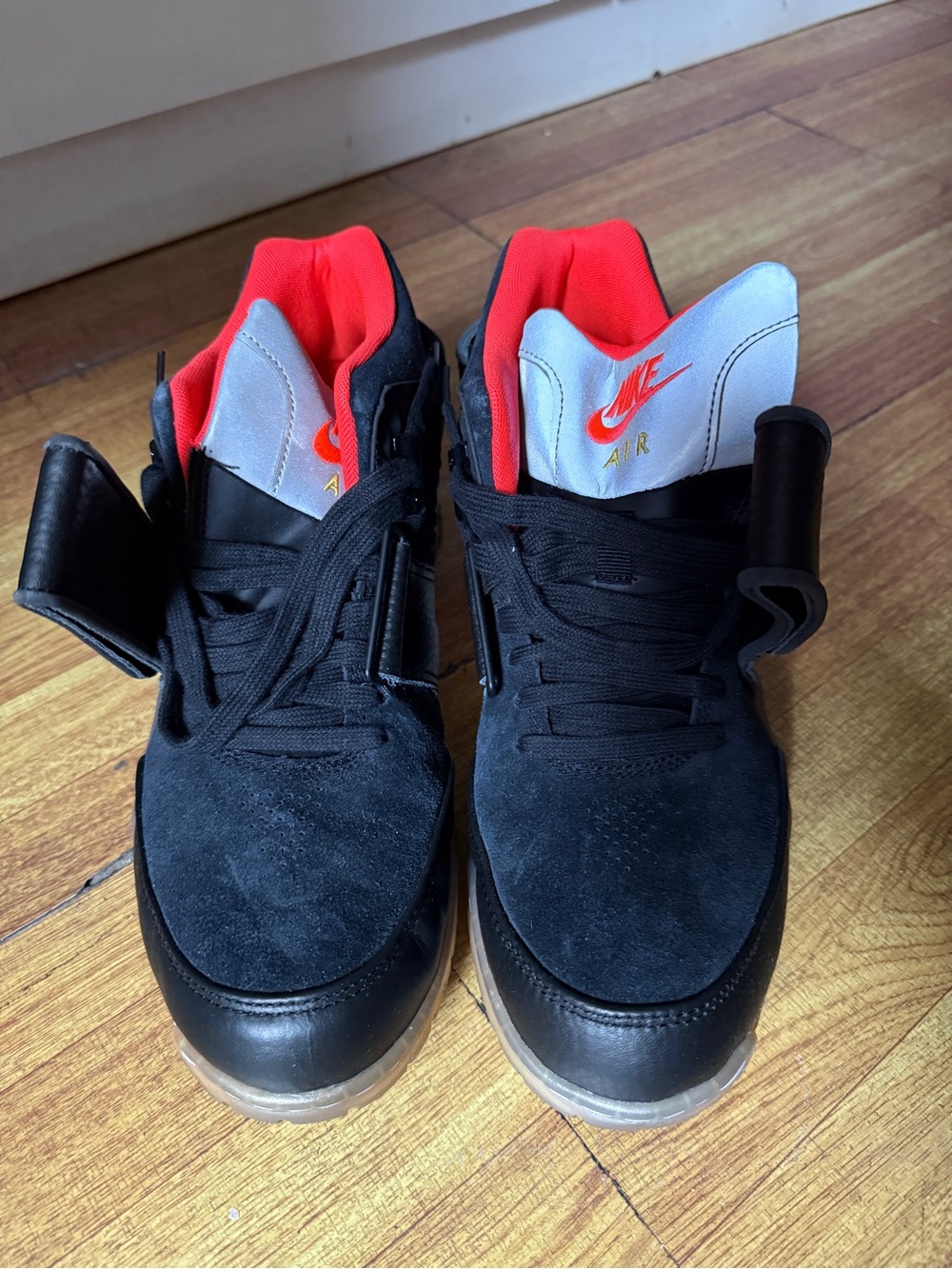 Nike Air TR Victor Cruz sneakers